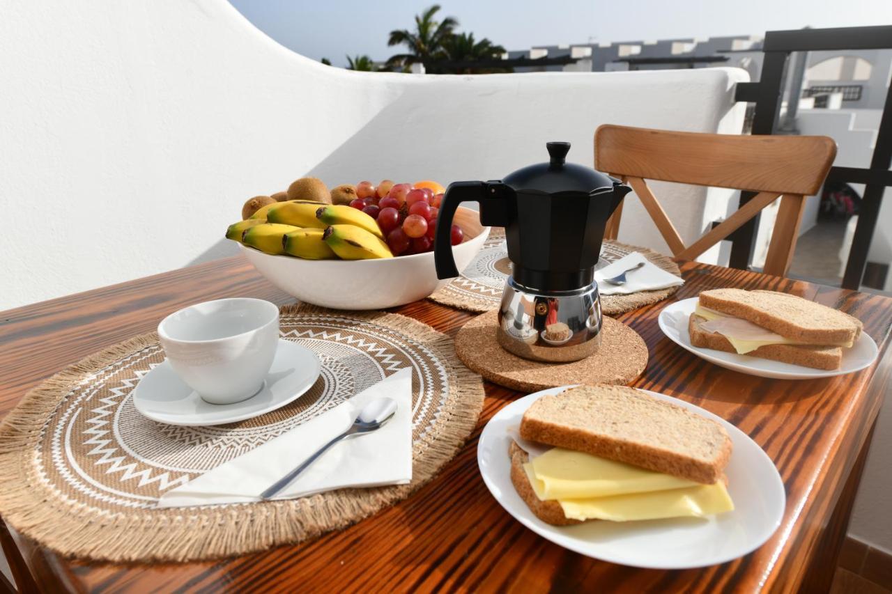 Apartamento Torres Costa Teguise Buitenkant foto